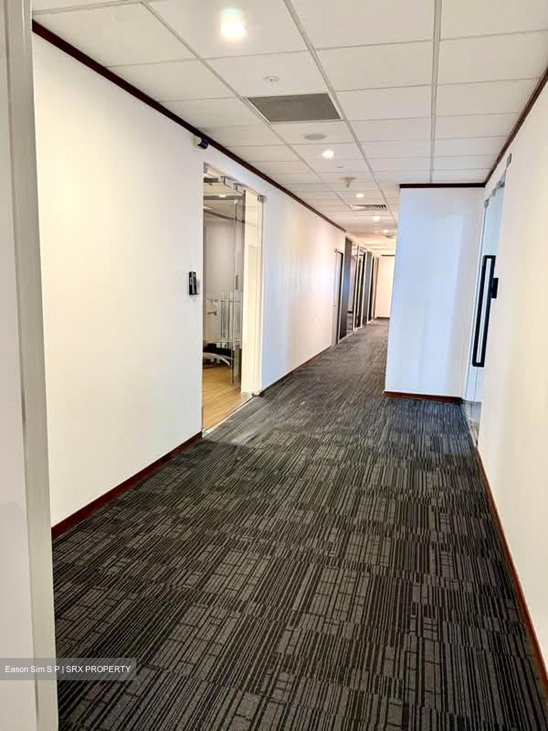 Wisma Atria (D9), Office #576176781